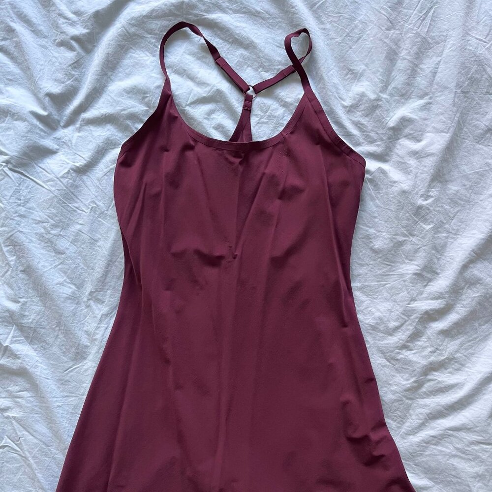 Outdoor Voices The Exercise Dress in Maroon, XS